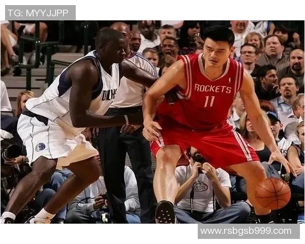 姚明深度解析伦纳德的比赛风格与职业生涯成就的独特见解