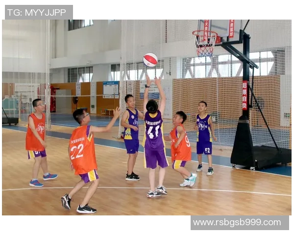 篮球新手必看：全面掌握状态调整与技巧提升的入门指南