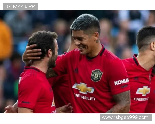 波尔图小胜曼联友谊赛精彩瞬间引发全场热烈反响分析