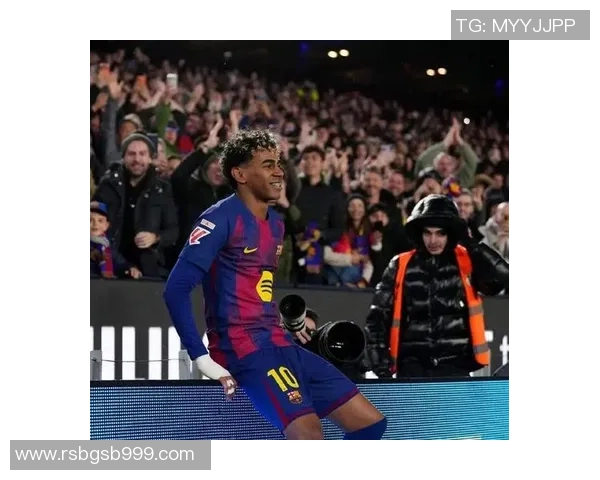 西甲激战里昂逆转切尔西神扑瞬间引发转会热议与球迷狂欢