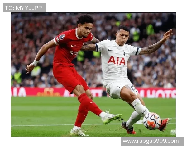 友谊赛激情四溢里昂逆转热刺红牌事件引发全场热议